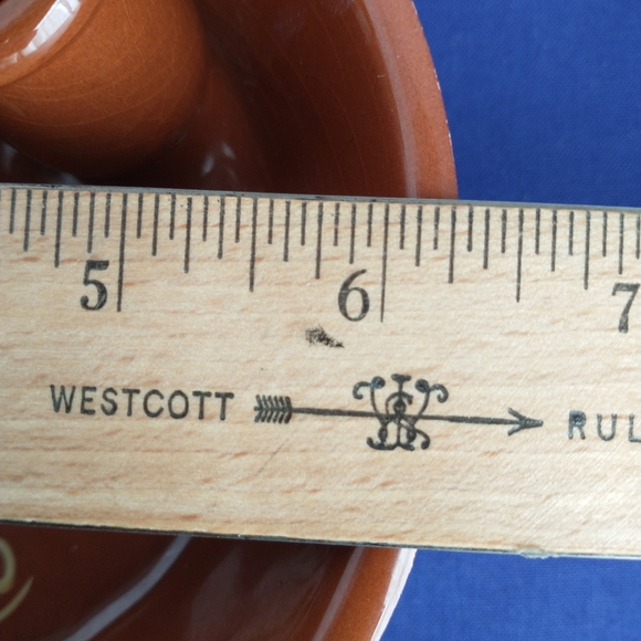 Terracotta Olives Plate Spain - Picture 4 of 6